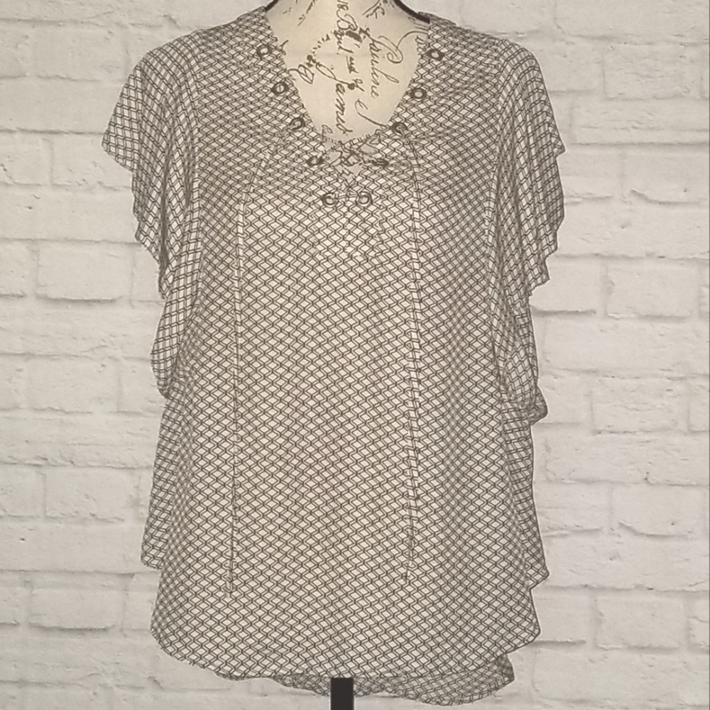 A.N.A. A New Approach Women's Ruffle Sleeve Blouse, Size L